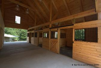 Barn Plans -10 Stall Horse Barn - Design Floor Plan